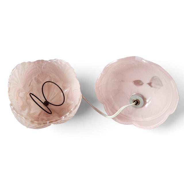 Vintage Art-Deco Pink Glass l.e. Smith "Southern Belle" Boudoir Lamp 1940s For Sale In New York - Image 6 of 7