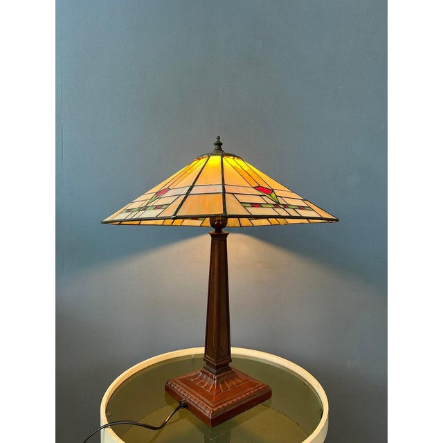 Art Deco Tiffany Style Table Lamp with Stained Glass Shade For Sale - Image 5 of 9