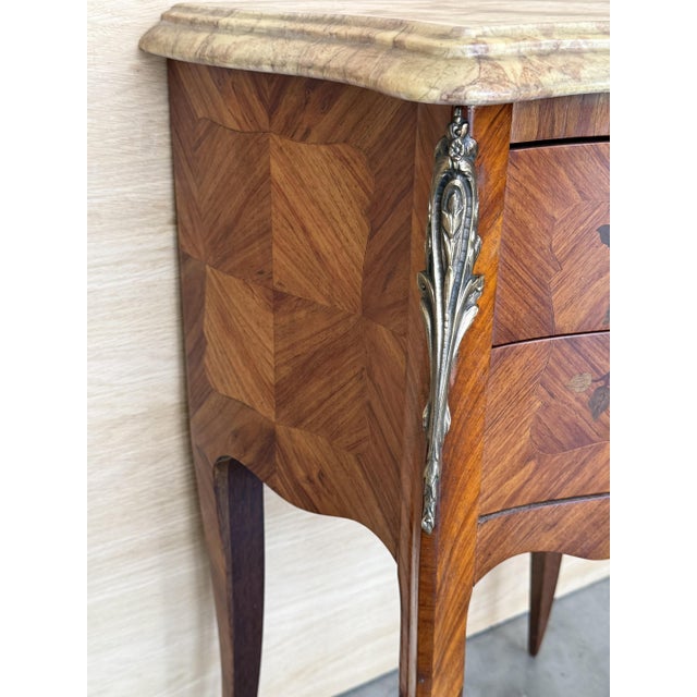 Brown Antique French Louis XV Marquetry Marble Top Nightstands with Drawers, 1890s, Set of 2 For Sale - Image 8 of 9