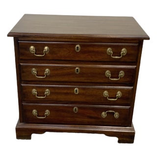 Henkel Harris Chippendale Style Mahogany Bedside Table or Nightstand For Sale