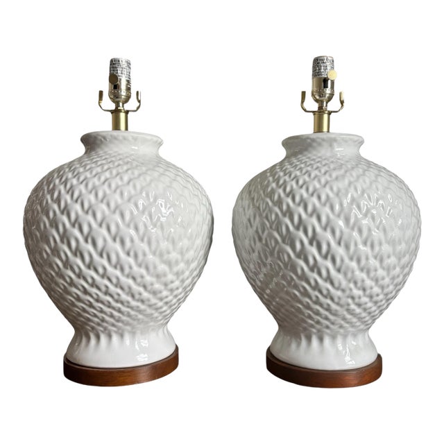 Vintage Ralph Lauren White Pineapple Table Lamps With Wood Base - a Pair For Sale