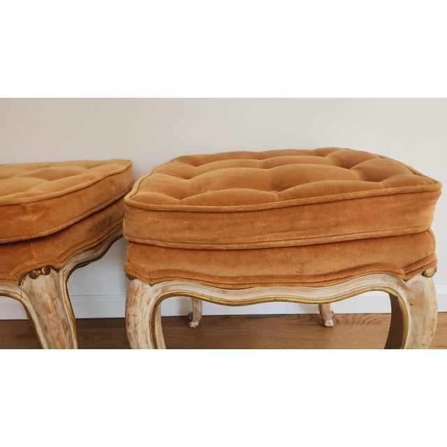 Mid 20th Century Louis XV-Style Wood Stools - Traditional Patina & Gold Accents - Set of 2 For Sale In Denver - Image 6 of 8