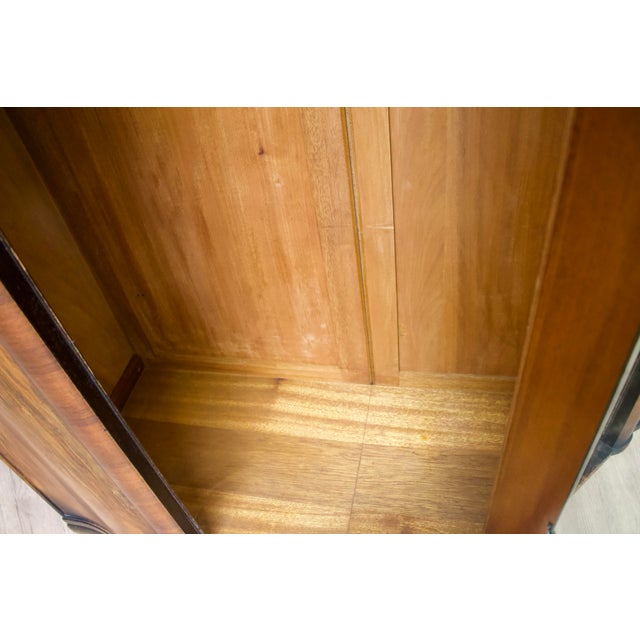 Brown Art Deco Wardrobe in Walnut, 1930s For Sale - Image 8 of 9