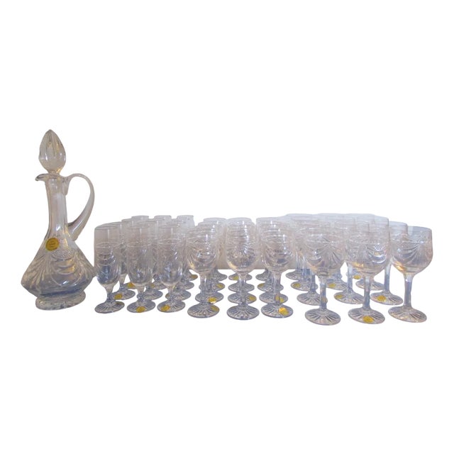 Crystal Lenser Service Model: Gérard, 1970s, Set of 37 For Sale