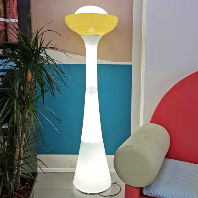 Large White and Yellow Murano Glass Column Lamp, 1960s For Sale - Image 11 of 15