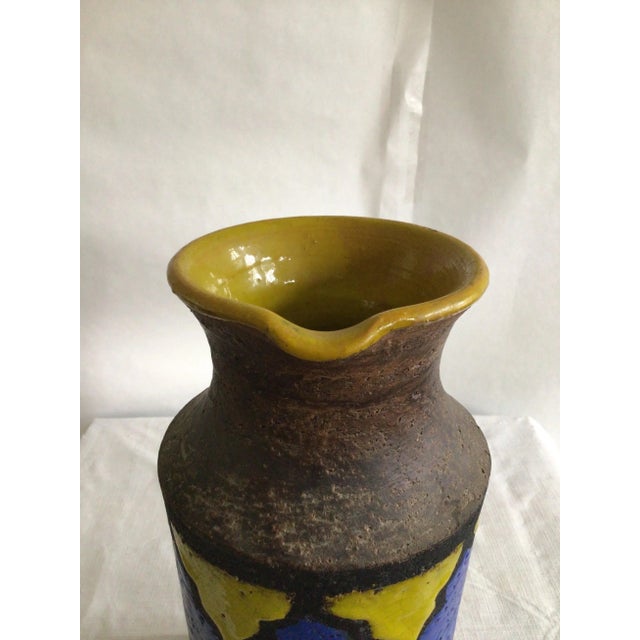 1960s Italian Painted Bicolor Pitcher/Jug For Sale In New York - Image 6 of 10
