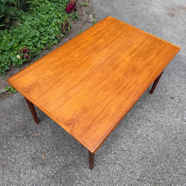 Mid-Century Modern Danish Draw-Leaf Teak Dining Table For Sale - Image 4 of 12