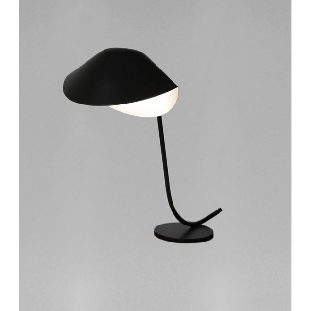 Mid-Century Modern Black Antony Table Lamp from Serge Mouille For Sale - Image 4 of 10