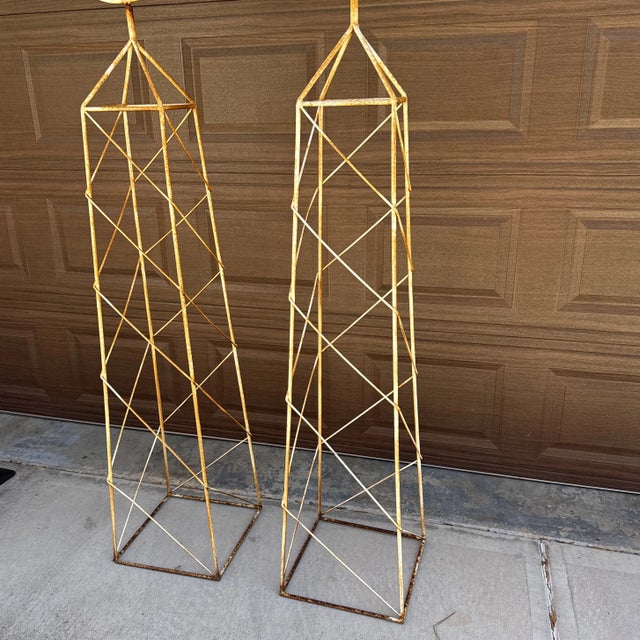 Vintage French Style White Trellis With Spinning Orb and Arrow Garden Statues - a Pair For Sale - Image 12 of 12