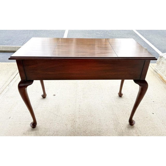1980s Henkel Harris Solid Mahogany Vanity Model No. 2704 For Sale - Image 12 of 18