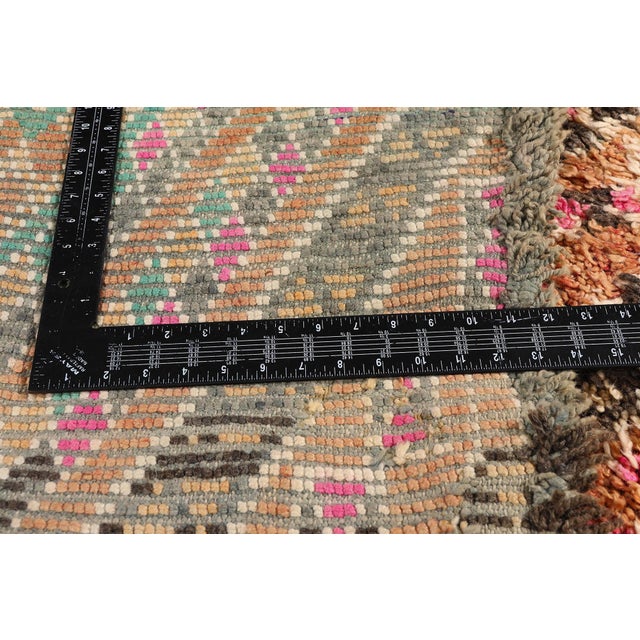 Textile Vintage Beni M'Guild Moroccan Rug, 05'10 X 11'02 For Sale - Image 7 of 10