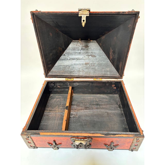 South Indian Netturpetti Jewelry Box, Teak & Brass, Circa 1950 For Sale - Image 15 of 18