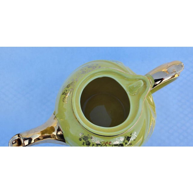 Hall Ceramics 1960s Canary Yellow Teapot With 24k Gold Gilding "Made in u.s.a" by Hall Ceramics For Sale - Image 10 of 17