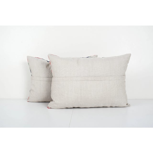 Russian Roller Printed Pillow Cover - A Pair For Sale - Image 4 of 4