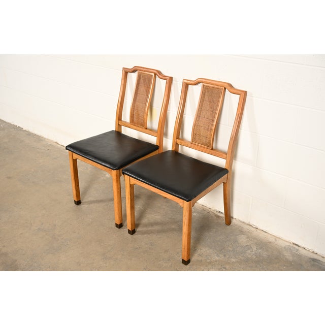 Baker Furniture Company Henredon Style Mid-Century Hollywood Regency Carved Walnut and Cane Side Chairs or Dining Chairs, Pair For Sale - Image 4 of 17