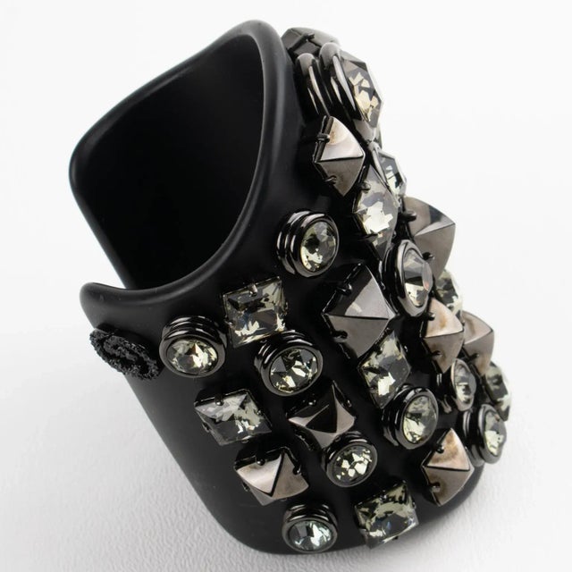 Gucci Black Plexiglass and Crystal Jeweled Cuff Bracelet, 2013 Runway Collection For Sale - Image 9 of 16