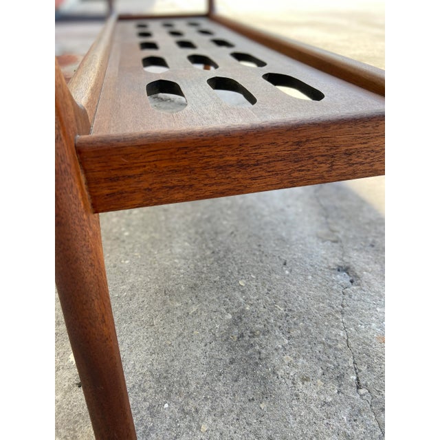 Mid Century Modern Slotted Coffee Table With Surfboard Glass Top | in Harvey Probber Style For Sale - Image 12 of 12