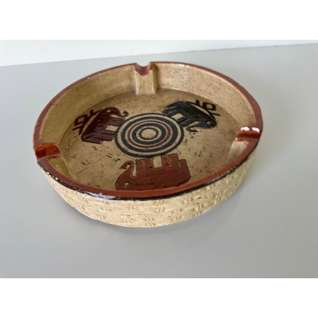 Ceramic Vintage Italian Mid-Century Bitossi Ceramic Ashtray With Basket Weave Texture and Elephant Motif For Sale - Image 7 of 11