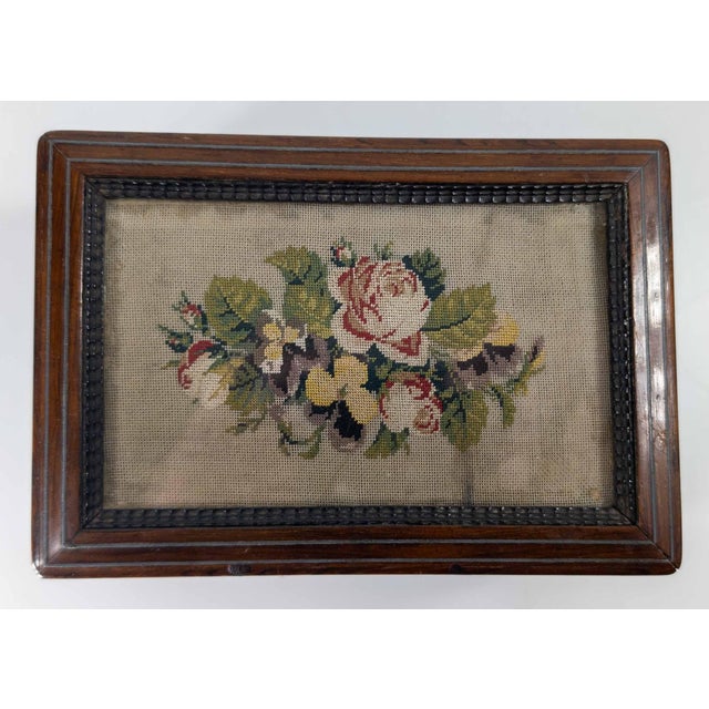 Mid 19th Century 19th Century Continental European Rosewood Veneer Box With Needlepoint, French or German For Sale - Image 5 of 15