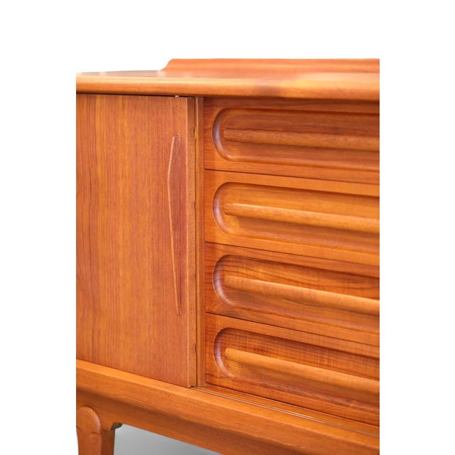 Sideboard in Teak by Arne Vodder for Vamo Long, 1960s For Sale - Image 10 of 18