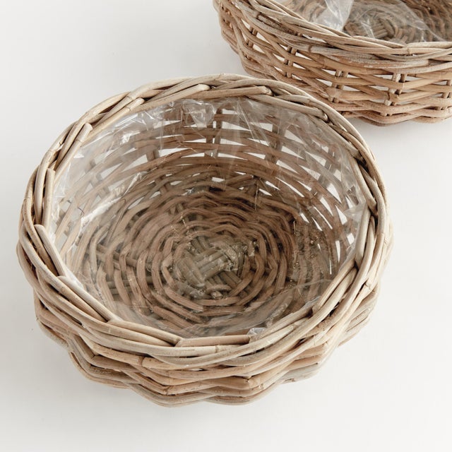 Farmhouse Normandy Low Basket Planters, Set Of 2 For Sale - Image 3 of 3