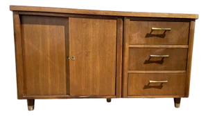1960s Jofco Furniture Vintage Mid Century Modern Walnut Credenza Sideboard.