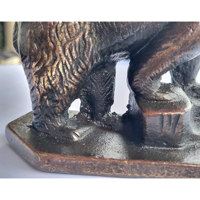 1910s Arts & Crafts Bronze Grizzly Bear Statue C. 1910 - California Bear For Sale - Image 5 of 10