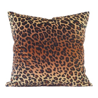 18-Inch Leopard Print Throw Pillow For Sale