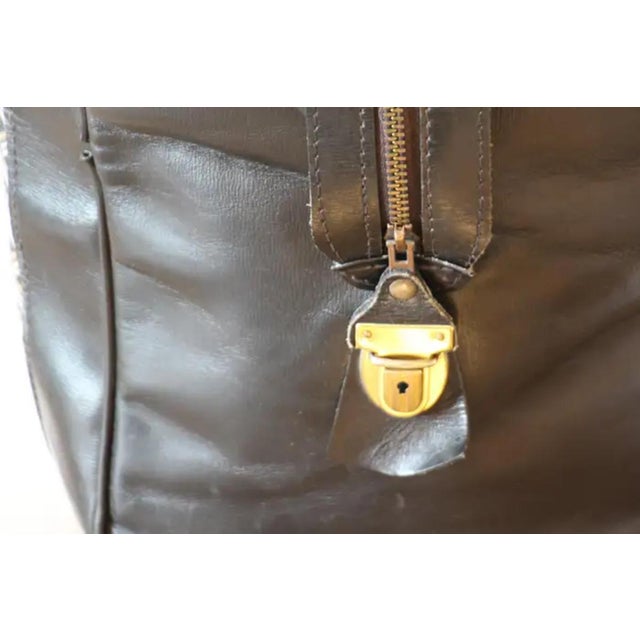 Black Large Goyard Boston Bag, Large Goyard Duffle Bag for Women and Men by Goyard, 1970s For Sale - Image 8 of 16
