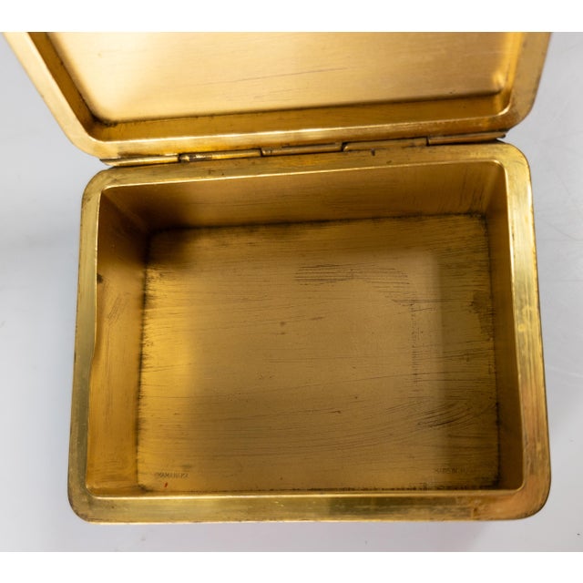 Early 20th Century Japanese Red Enamel Box With Chinese Celadon Nephrite Jade Plaque For Sale - Image 12 of 14