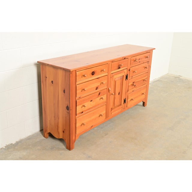 Ethan Allen Ethan Allen Early American Shaker Solid Pine Twelve-Drawer Dresser or Credenza For Sale - Image 4 of 13