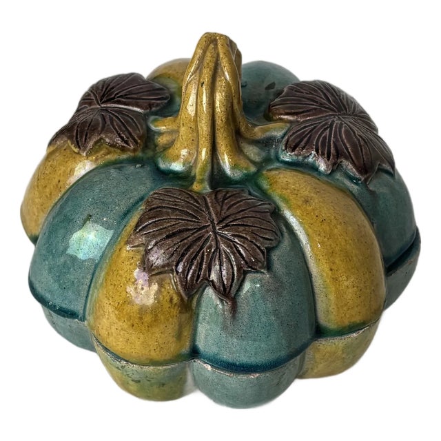 Late 20th Century Chinese Porcelain Pumpkin Shaped Box For Sale