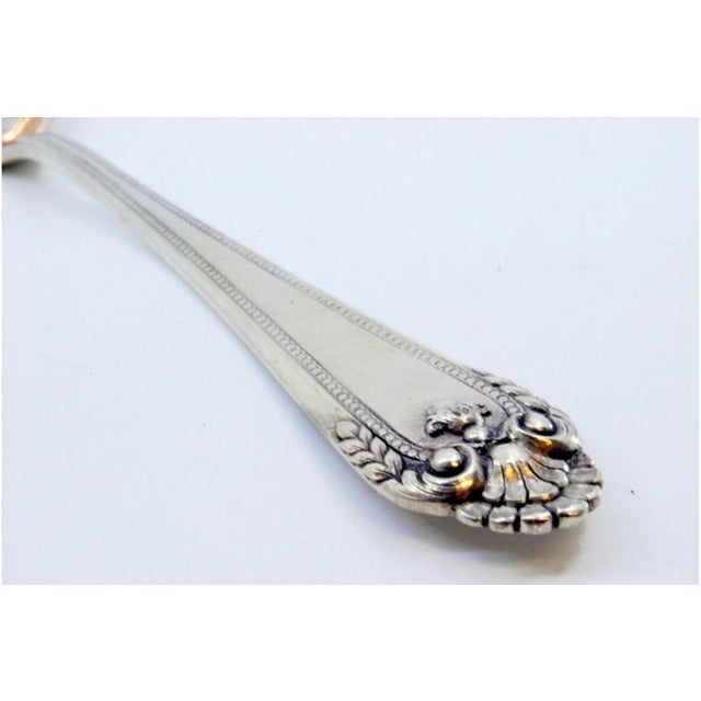 Silver Dessert Spoon with Golden Shell and Grooves For Sale - Image 5 of 10