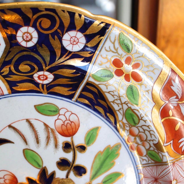 Blue Pair of Early Spode Imari “Rock and Tree” or “Money Tree” Pattern Plates For Sale - Image 8 of 14