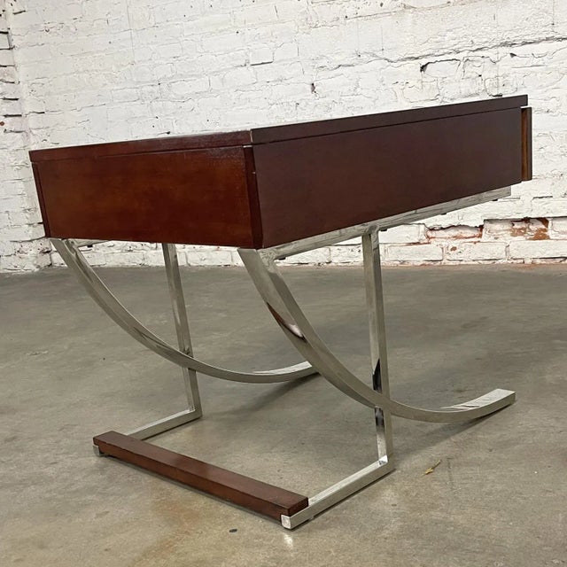 Late 20th Century Modern Broyhill Chrome & Wood Cantilever Base End or Side Table With Drawer For Sale - Image 10 of 12