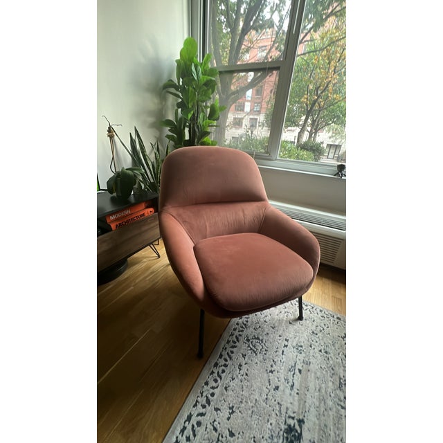 Bought for an event and used as decoration only. Fabric and color: Brick, Performance Distressed Velvet. Retail Price:...