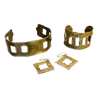 Gladiator Style Gold Tone Choker, Cuff Bracelet & Earrings For Sale