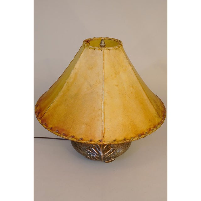 1910s Arts Crafts Mission Olive Kooken Copper Brass Leather Shade Table Lamp For Sale In Los Angeles - Image 6 of 9