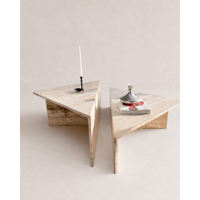 Vintage Italian Travertine Low Triangular Nesting Coffee Tables, 1970s, Set of 2 For Sale - Image 6 of 16