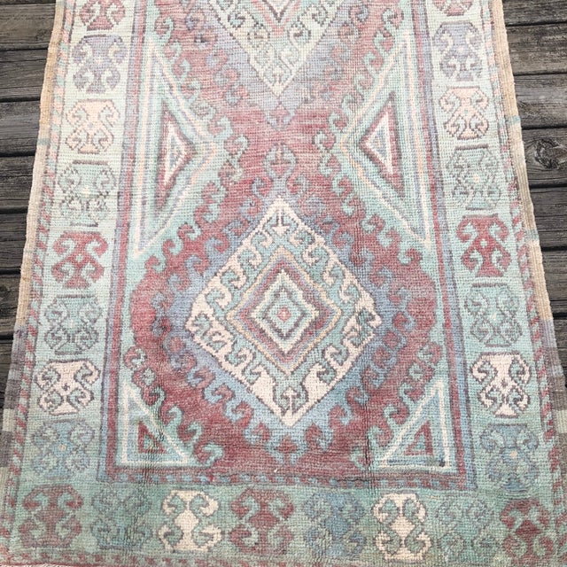 Ivory Vintage Turkish Runner With Geometric Depth and Tribal Charm | 4x9 For Sale - Image 8 of 8