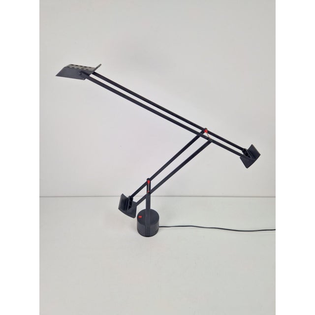 1970s Tizio Table Lamp by Richard Sapper for Artemide, 1970s For Sale - Image 5 of 15