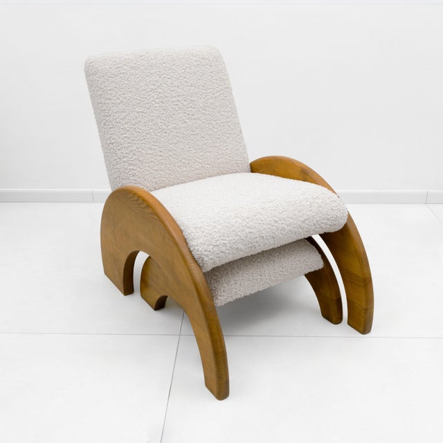 Wood Set of Lounge Chair and Ottoman in Curved Wood and Ivory Bouclé, 1960 For Sale - Image 7 of 10