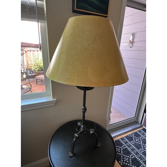 1990s Laura Lee Wrought Iron 3 Leg Table Lamp - Missing Candle at Socket Base For Sale - Image 10 of 10