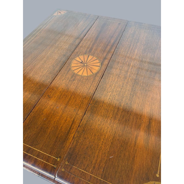 1910s Sheraton Style 2 Tier Drop Leaf Side Table / Serving Table For Sale - Image 5 of 6
