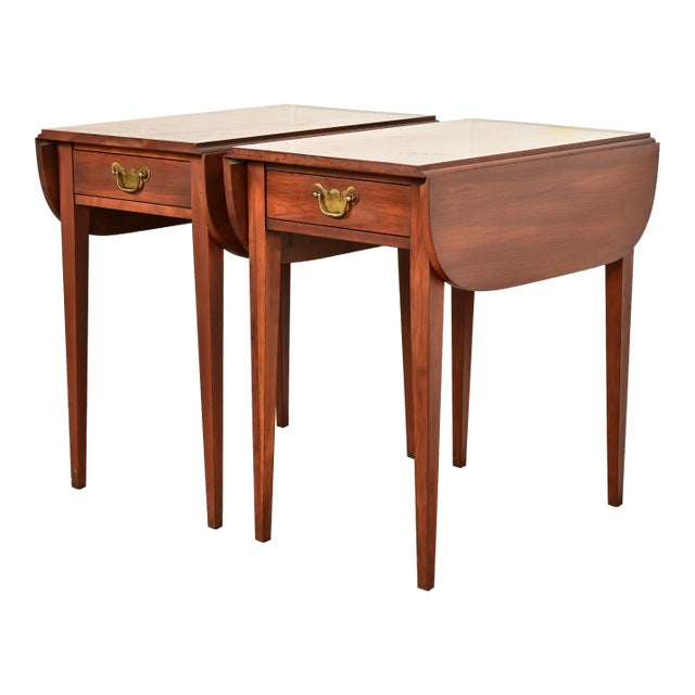 Henkel Harris Georgian Solid Cherry Wood Drop Leaf Pembroke Side Tables, Pair For Sale