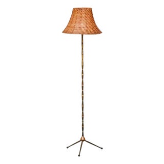 Art Deco Floor Lamp in Patinated Brass with Rattan Shade, 1940s For Sale