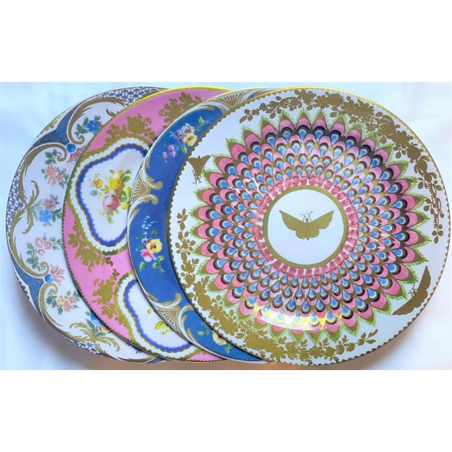 2020s Enameled Pink and Blue Tin English Plates - Set of 4 For Sale - Image 5 of 5