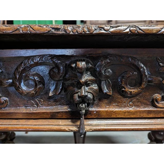 Renaissance Style Table in Walnut For Sale - Image 4 of 7
