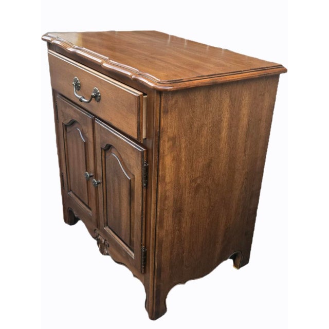 Ethan Allen 1990s Ethan Allen French Provincial Solid Wood Nightstand Accent Cabinet For Sale - Image 4 of 11