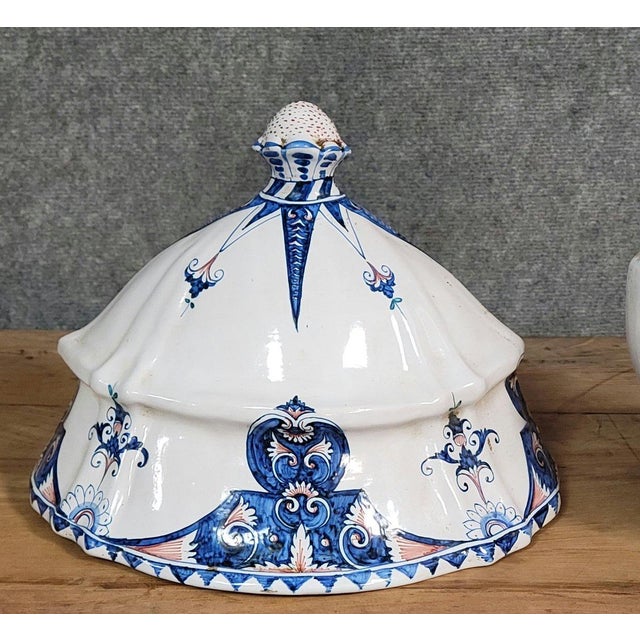 Large Earthenware Wall Fountain with Hand-Painted Decorations For Sale - Image 6 of 7